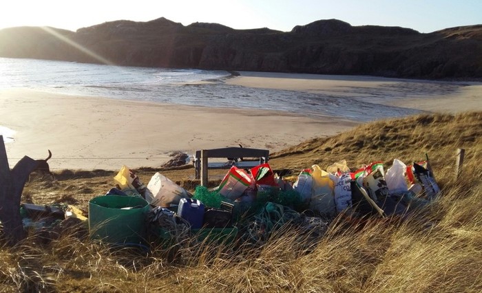 Sandwood Bay litter 