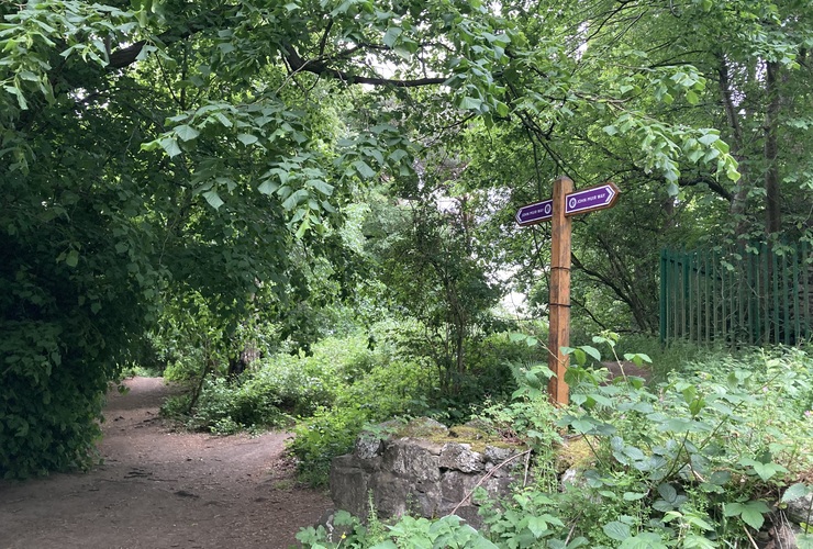 John Muir Way signpost