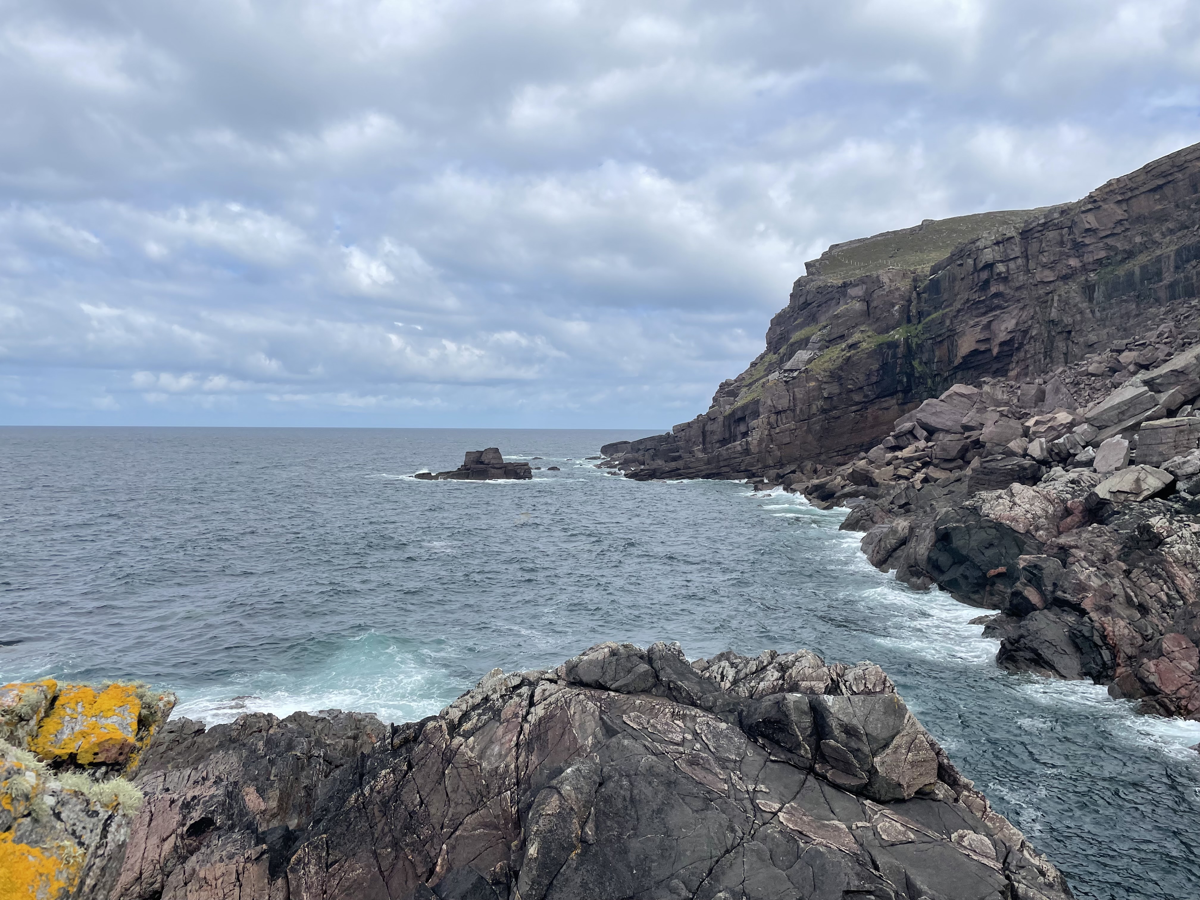 Sandwood cliffs - Janine Finlay