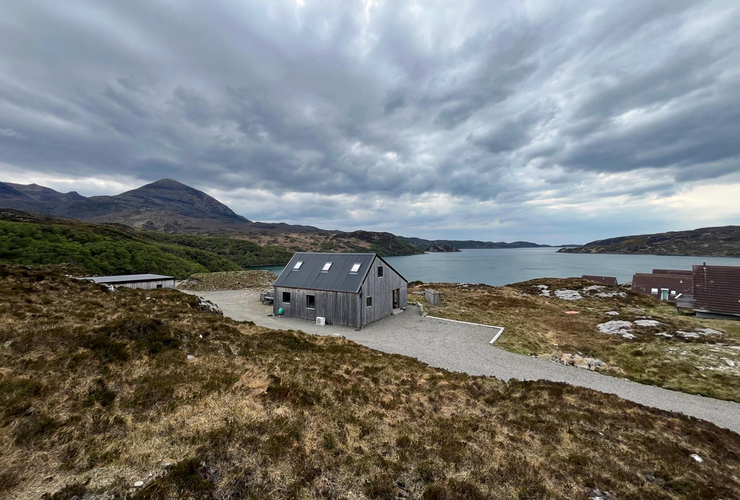 White Cairn at Kylesku Lodges exterior 3