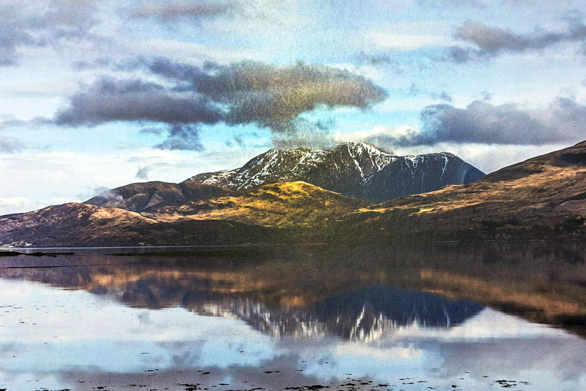 AAA Snowy Nevis by loch crop